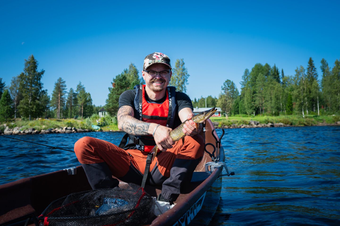 Summer fishing tour, safari, pure lapland, rovaniemi, kemijoki