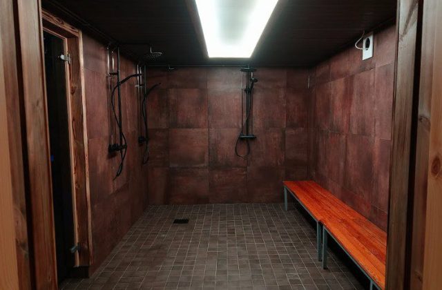 d135d06a-0e9e-4dd2-af78-bc2b37f4156c