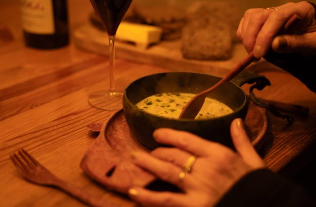 e85fa7a6-913a-44af-aa1d-dd567feb9029